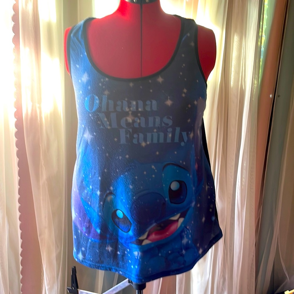 Hot topic plus size 2 stitch tank